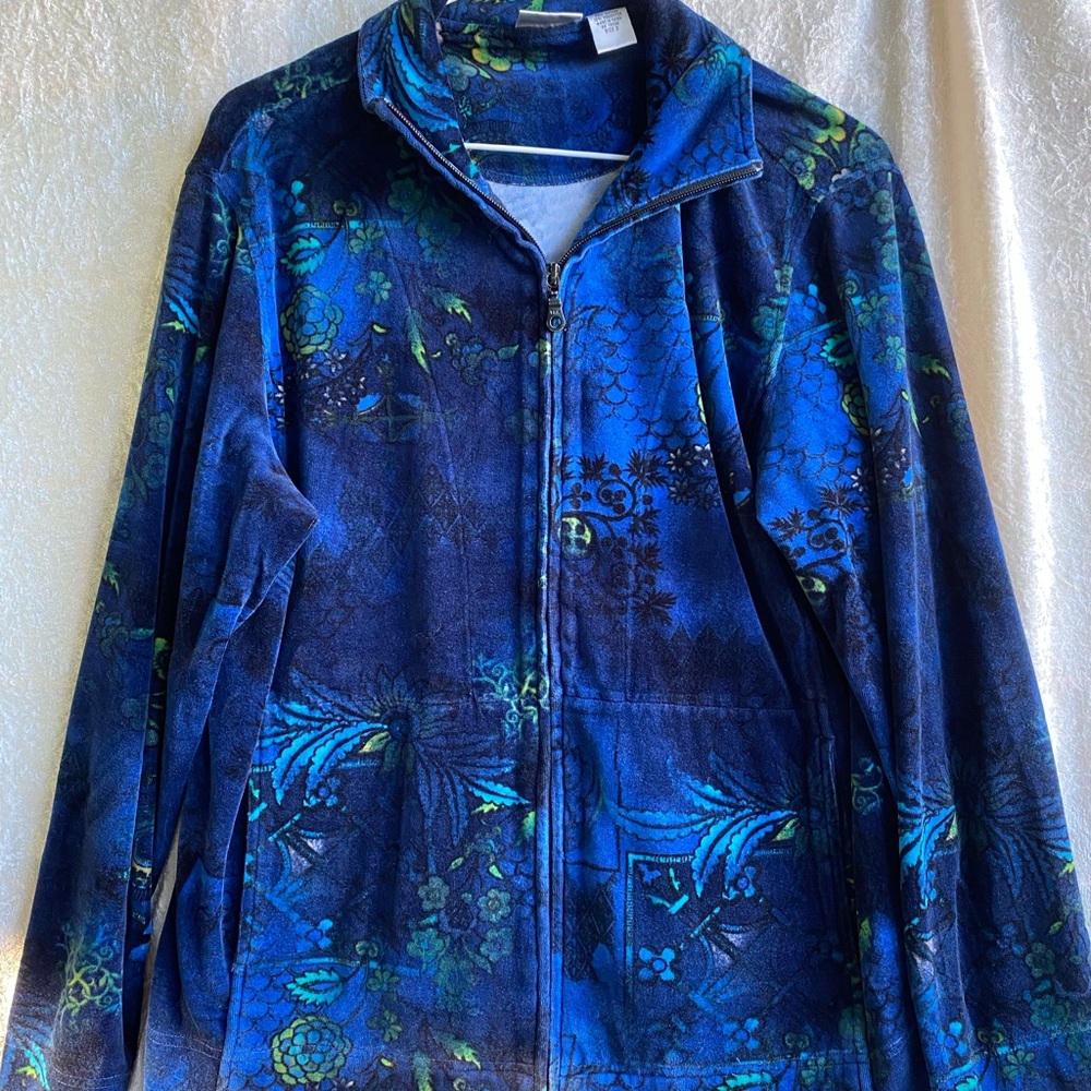 Spa by Chico’s Sz 2 floral design Valore Jacket